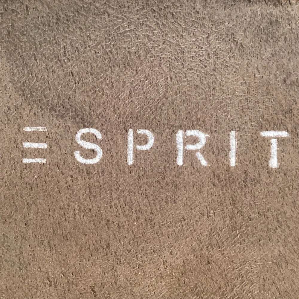 Esprit Sandal, size 6 😎 - Picture 3 of 4